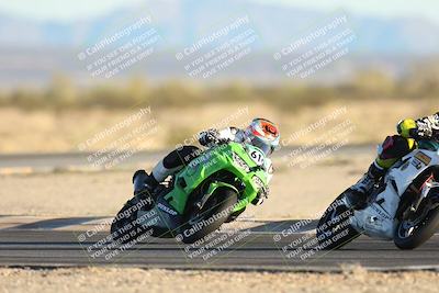 media/Dec-07-2025-CVMA (Sun) [[3e7d2de5dc]]/Race 17-Amateur Formula Middleweight/